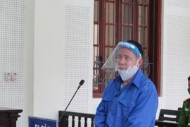 ‘Con nghiện’ lâu năm bán ma túy kiếm lời