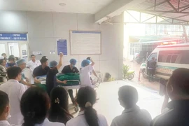 Người đàn ông bất ngờ đâm nhiều người bị thương ở bệnh viện Sản Nhi Nghệ An