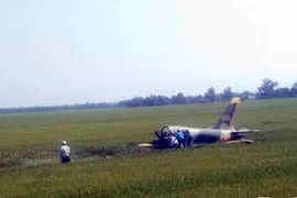 Hình ảnh hiện trường vụ máy bay quân sự L-39 rơi ở Phú Yên