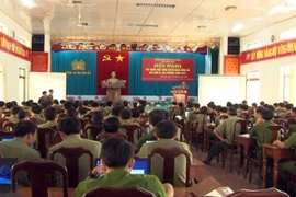 Tập huấn sử dụng máy tính trong công tác tuyển sinh 2015 cho Công an