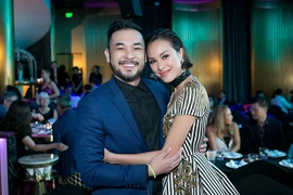 Phương Mai thân thiết với "người tình" Petey Majik Nguyễn 