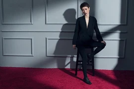 Trà My Idol lúc gợi cảm hết cỡ, lúc nam tính cực chất