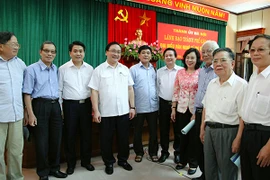 Trí thức, văn nghệ sỹ hiến kế phát triển bền vững Thủ đô