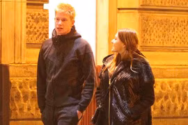 De Bruyne và bạn gái "khổ sở" vì chuyến thăm của Chủ tịch Trung Quốc Tập Cận Bình