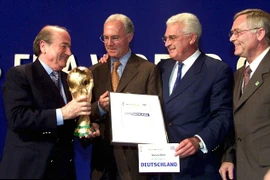Lộ "quỹ đen" giúp Đức mua quyền tổ chức World Cup 2006?