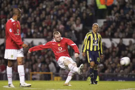 Sự nghiệp lừng lẫy của Rooney qua những con số