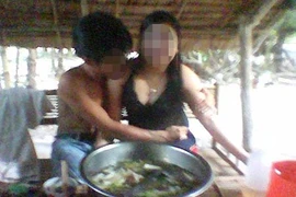 "Hậu trường" đáng ghê tởm của trò đổi vợ "biến thái"