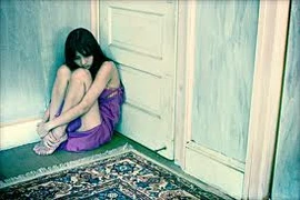 Người cha mang nỗi đau có con gái tự biến mình thành câm điếc