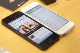 Hà Nội đã có iPhone 5 và máy cắt nanoSIM đầu tiên