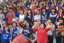 Một giải bóng đá rất... Hà Nội