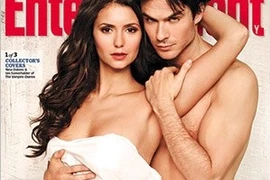 Sao “The Vampire Diaries” cùng nhau... cởi đồ