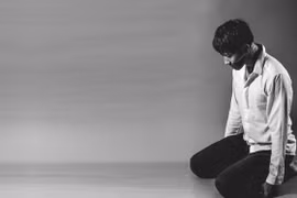 Quang Đăng kêu gọi ngừng ngược đãi loài chó qua hình ảnh