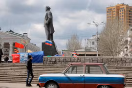 Ukraine lại "gây sự" với Nga