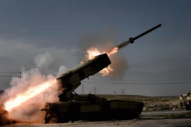 Lực lượng Iraq bao vây IS ở Mosul, sau các cuộc không kích của Mỹ