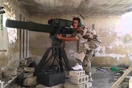 Phiến quân tấn công Syria bằng tên lửa chống tăng của Mỹ ở Aleppo