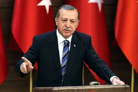 Ông Erdogan: Thổ Nhĩ Kỳ sẵn sàng giải phóng Raqqa từ tay IS