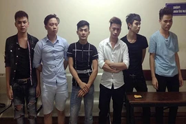 Khi sinh viên tham gia "ổ" massage kích dục đồng tính 