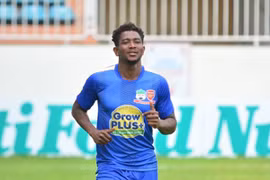 Chiêu mộ “chiến hữu” của Yaya Toure, HAGL lại mơ bay cao