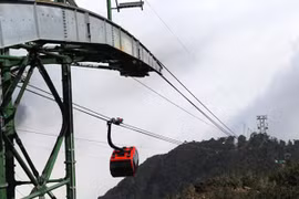 Cáp treo Fansipan - Sapa chính thức vận hành và đón nhận 2 kỷ lục Guinness