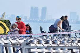 Cận cảnh trận địa pháo hoa trước giờ khai hỏa