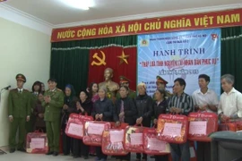 Hành trình “Thắp lửa tình nguyện - Vì nhân dân phục vụ”