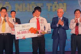 Nói không với bán độ, Nhật Tân giành giải thưởng Fair-Play 2012