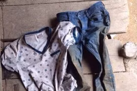 Bắt 2 đối tượng dùng dao khống chế, hãm hiếp một thiếu nữ rồi cướp tài sản