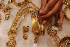 Ở nhà một mình, cụ bà 74 tuổi bị trộm đánh ngất xỉu