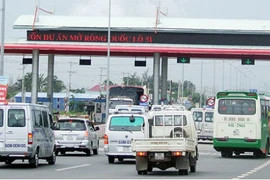 Bộ Giao thông nói gì về việc kiểm toán 27 trạm BOT giảm gần 100 năm thu phí?