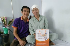 Hoa khôi đá cầu Huyền Trang lạc quan chiến đấu với ung thư