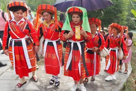 Phong tục độc đáo trong lễ cưới của dân tộc Pà Thẻn