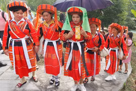 Phong tục độc đáo trong lễ cưới của dân tộc Pà Thẻn