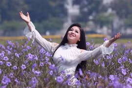 Ca sĩ Anh Thơ: Tôi không đi tìm tình yêu, cũng không chờ nó “va” vào mình