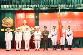 Cơ quan Ủy ban Kiểm tra Đảng ủy Công an Trung ương đón nhận Huân chương Bảo vệ Tổ quốc hạng Ba 