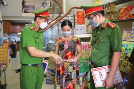 Tận tình giúp đỡ người dân, góp phần gìn giữ bình yên thôn làng