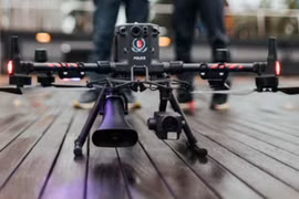 Cảnh sát Singapore đổi mới công nghệ bằng máy bay không người lái