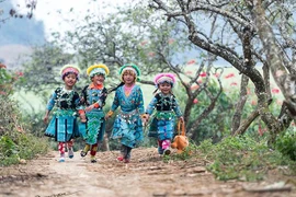 Những chuyện nhỏ trên cung đường du lịch Tây Bắc (2): Du lịch cộng đồng, cần những cái bắt tay thật chặt