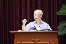 Không để “trên nóng, dưới lạnh” trong phòng, chống tham nhũng, tiêu cực: Nhìn từ Hà Nội (1): Lựa chọn khâu yếu, việc khó và cấp thiết trong cuộc chiến không khoan nhượng