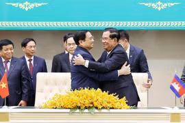 Việt Nam - Campuchia: Viết tiếp chặng đường phát triển quan hệ toàn diện 