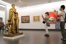 Còn mãi với thời gian