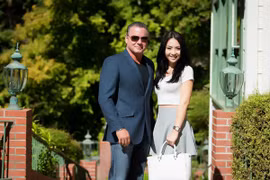 Hoa hậu Jennifer Chung gặp gỡ Phó TGĐ Apple Computer