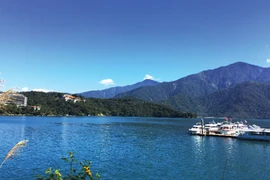 Mãn nhãn với tiên cảnh ở hồ Nhật Nguyệt