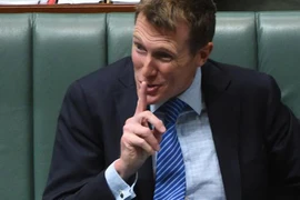 Hàng nghìn email Yahoo của quan chức Australia bị xâm nhập