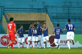 V-League 2017: Hà Nội FC thắng tưng bừng, Thanh Hóa lập hattrick đón Tết