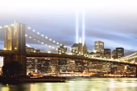 Góc tối sau ánh đèn màu New York