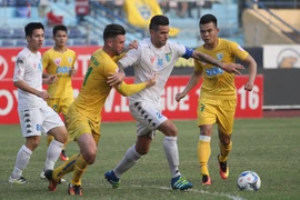 Quà Tết về tay ai?