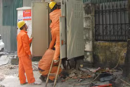 Điện lực Ba Đình nỗ lực đảm bảo an toàn cung cấp điện