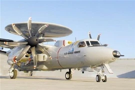 Hải quân Mỹ tiếp nhận “mắt thần” cảnh báo sớm trên không thế hệ mới E-2D