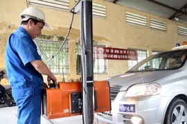 Bộ Tài chính làm rõ việc thu phí thử nghiệm tiêu thụ nhiên liệu