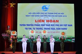 Phụ nữ CATP Hà Nội giành giải Đặc biệt trong Liên hoan tuyên truyền